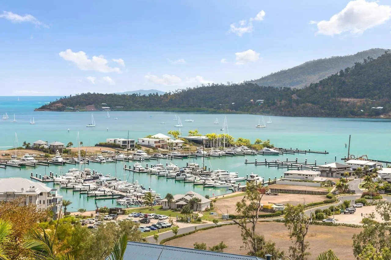 Club Wyndham Airlie Beach 4*,  Australia